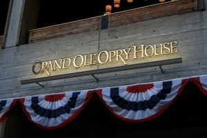 Grand_Ole_Opry_House_(entrance_sign)